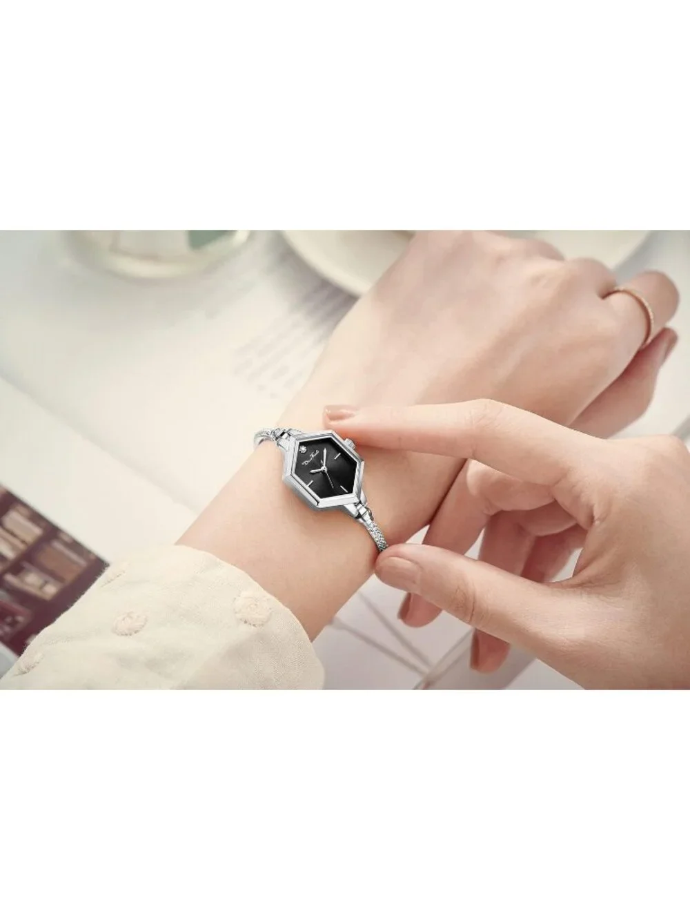 Women's Steel Shell - White Diamond Analog Hexagonal Mini Bracelet Watches